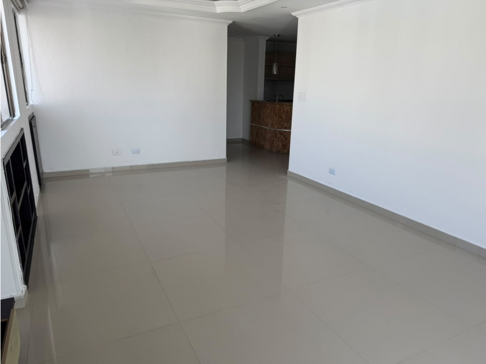 APARTAMENTO 3 ALCOBAS PARA VENTA EN MANGA — foto 3
