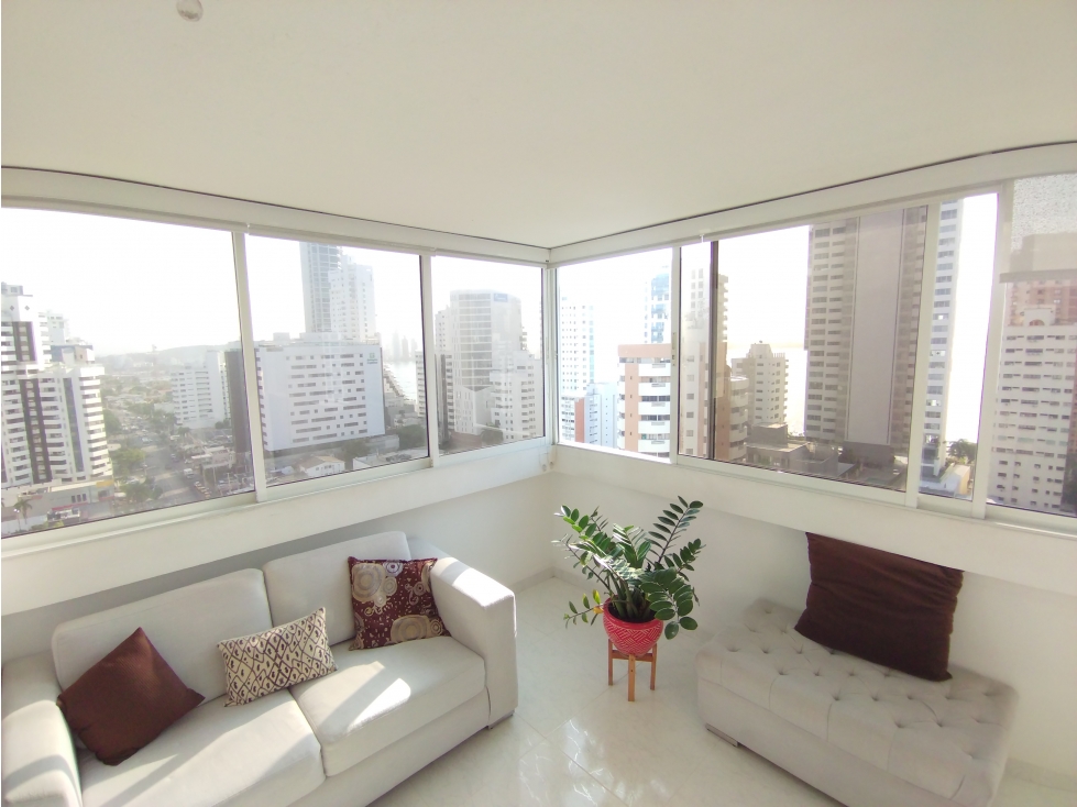 APARTAMENTO DE 3 ALCOBAS EN BOCAGRANDE PARA VENTA — foto 2