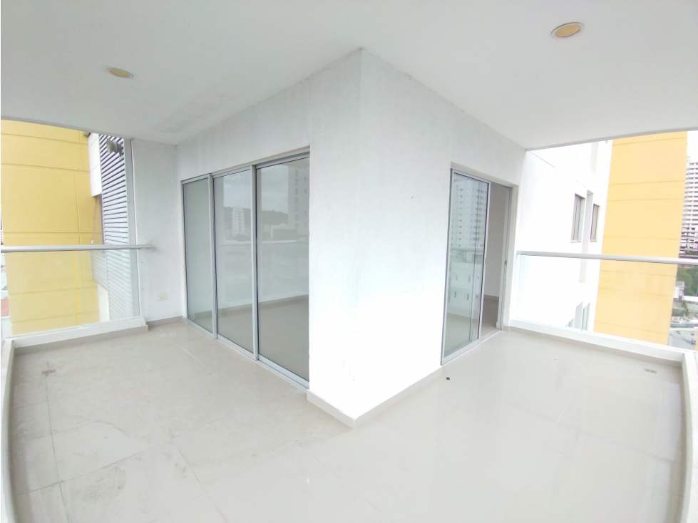 APARTAMENTO DE 3 ALCOBAS PARA ARRIENDO EN MANGA — foto 4