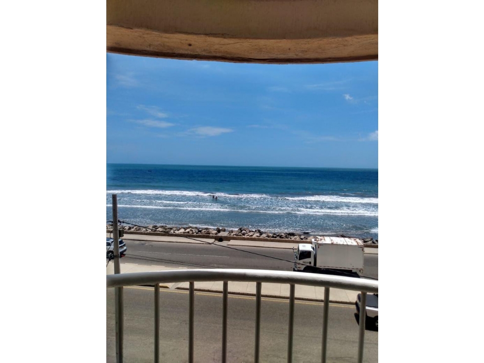 APARTAMENTO DE 3 ALCOBAS PARA VENTA EN MARBELLA FRENTE AL MAR