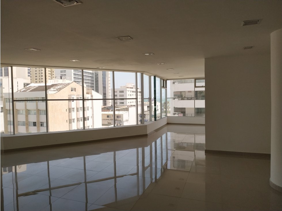ARRIENDO OFICINAS EN EDIFICIO EMPRESARIAL EN BOCAGRANDE — foto 3
