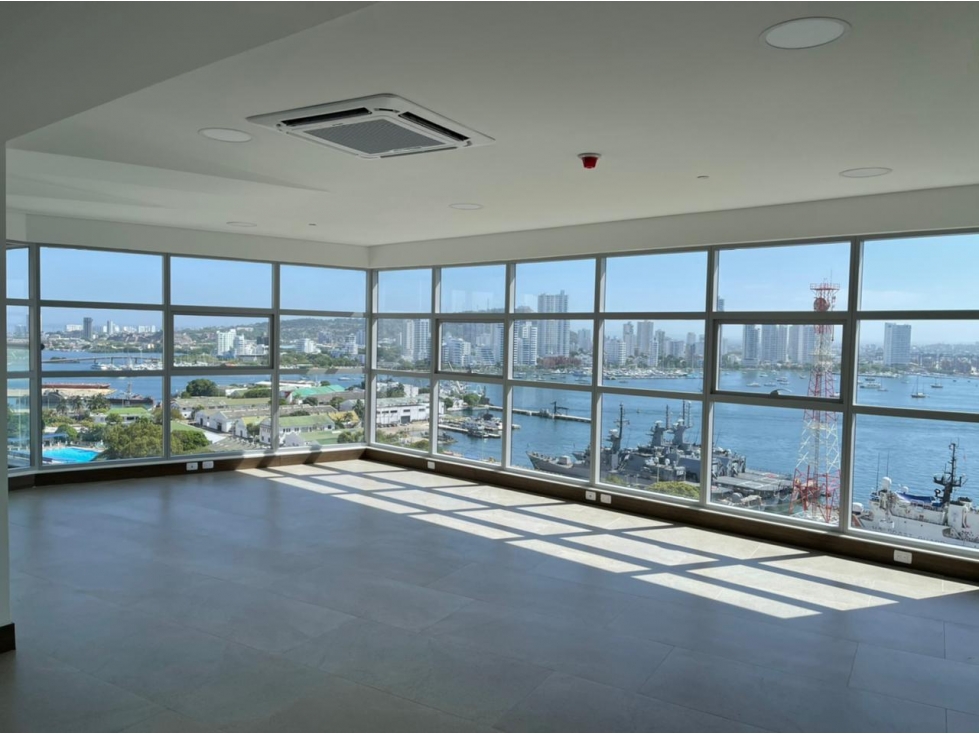 OFICINA DE 70M2 PARA VENTA Y ARRIENDO EN BOCAGRANDE