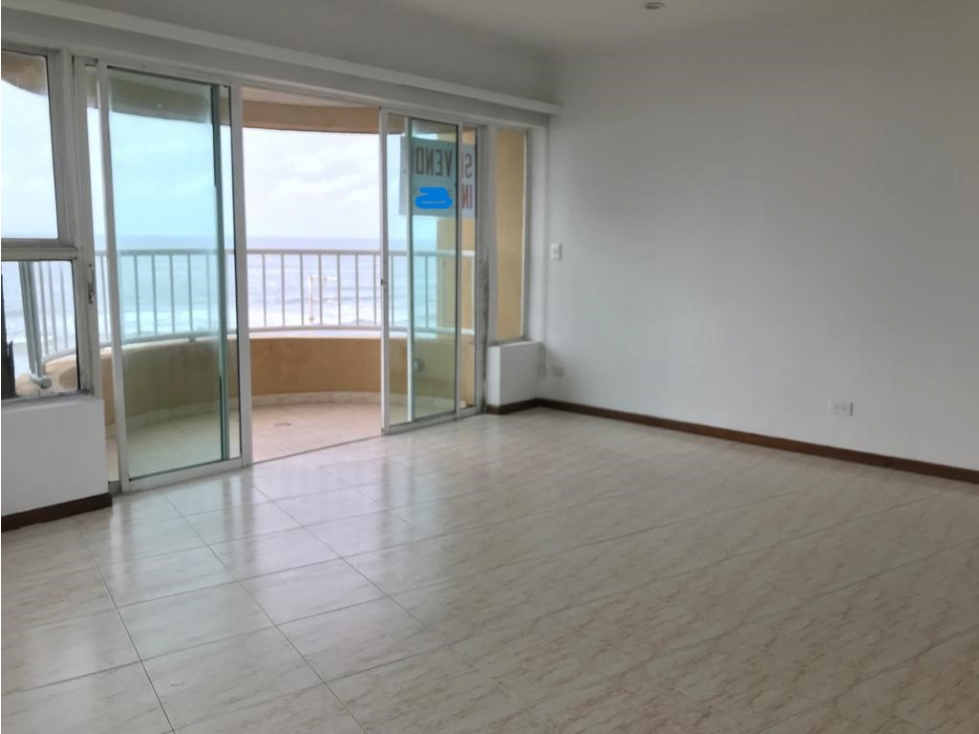 APARTAMENTO DE 3 ALCOBAS PARA VENTA EN MARBELLA FRENTE AL MAR — foto 3