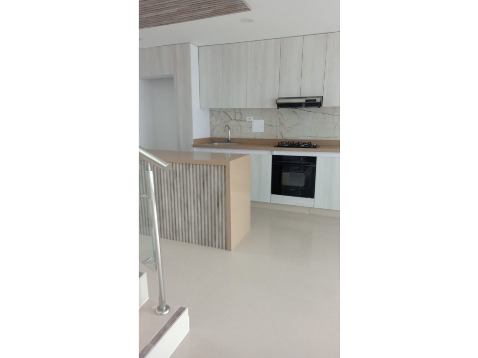VENTA DE APARTAMENTO DE 3 ALCOBAS EN CIELO MAR — foto 2