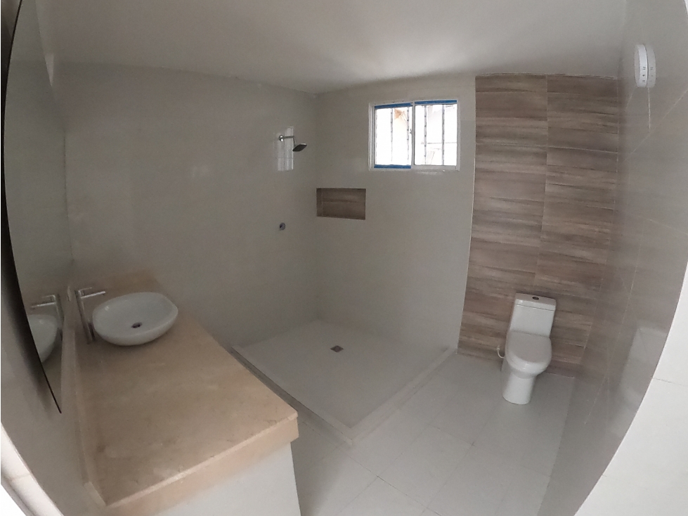 CASA COMERCIAL CON 5 ALCOBAS PARA ARRIENDO EN PIE DE LA POPA — foto 6