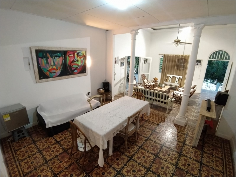 CASA PARA HOSTAL DE 10 ALCOBAS EN TORICES