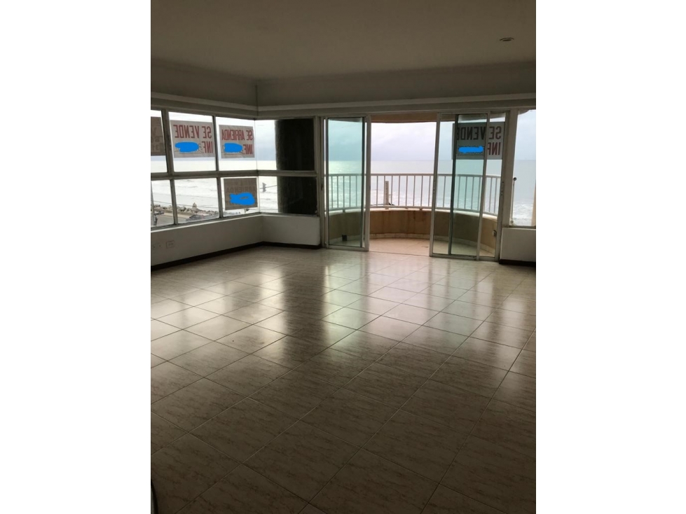 APARTAMENTO DE 3 ALCOBAS PARA VENTA EN MARBELLA FRENTE AL MAR — foto 2