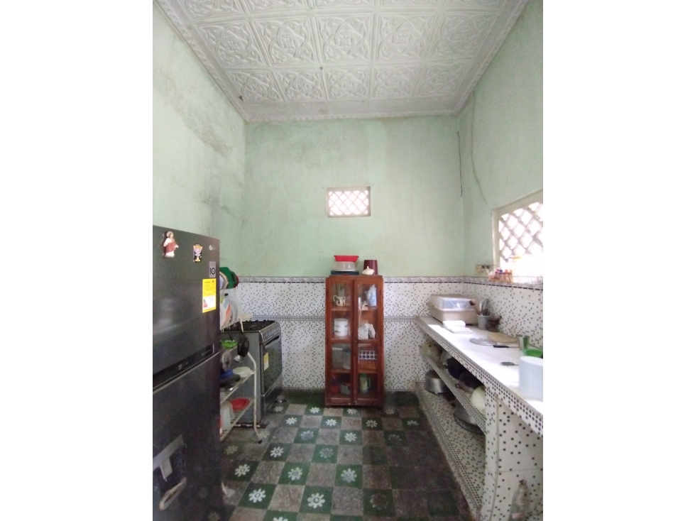 CASA LOTE DE 392 M2 SOBRE AV PRINCIPAL PARA VENTA EN ALCIBIA - 5