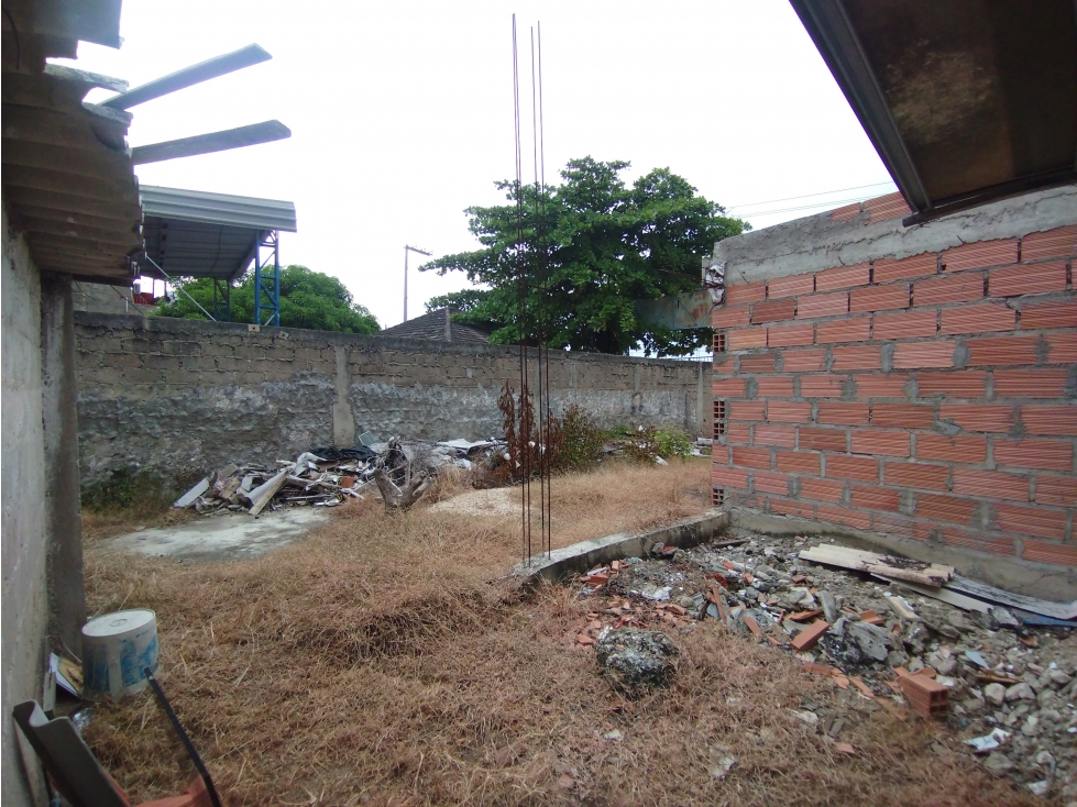 CASA LOTE ESQUINERA PARA VENTA EN TORICES - 3