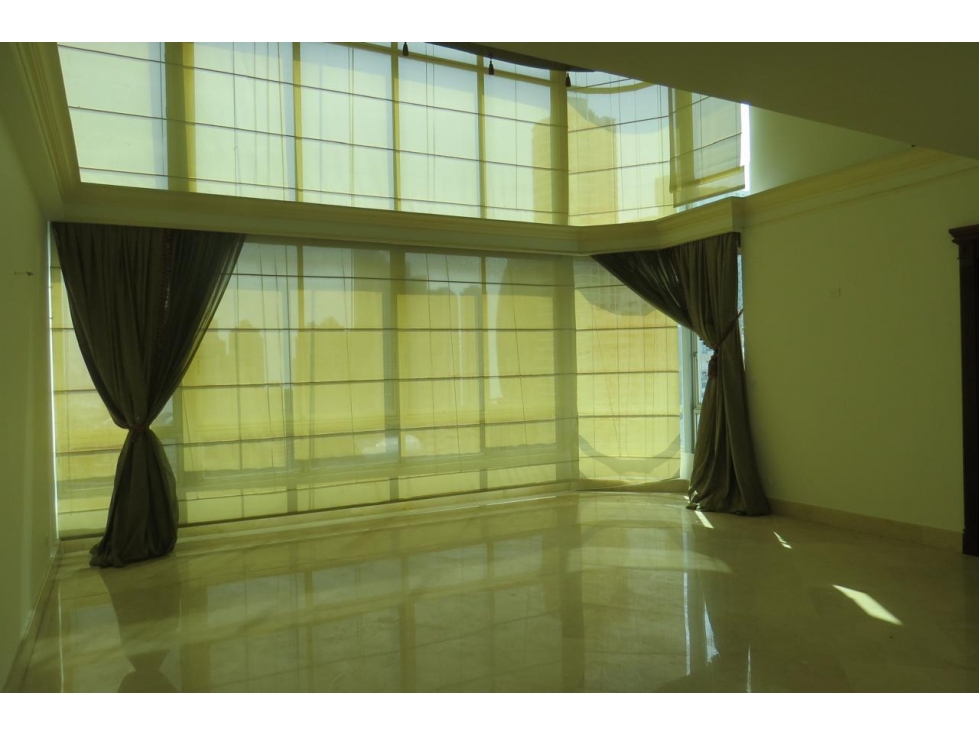 Se Vende Hermoso Penthouse en Paitilla