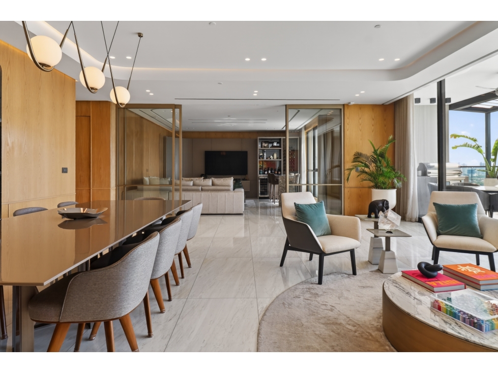 Empire Residences