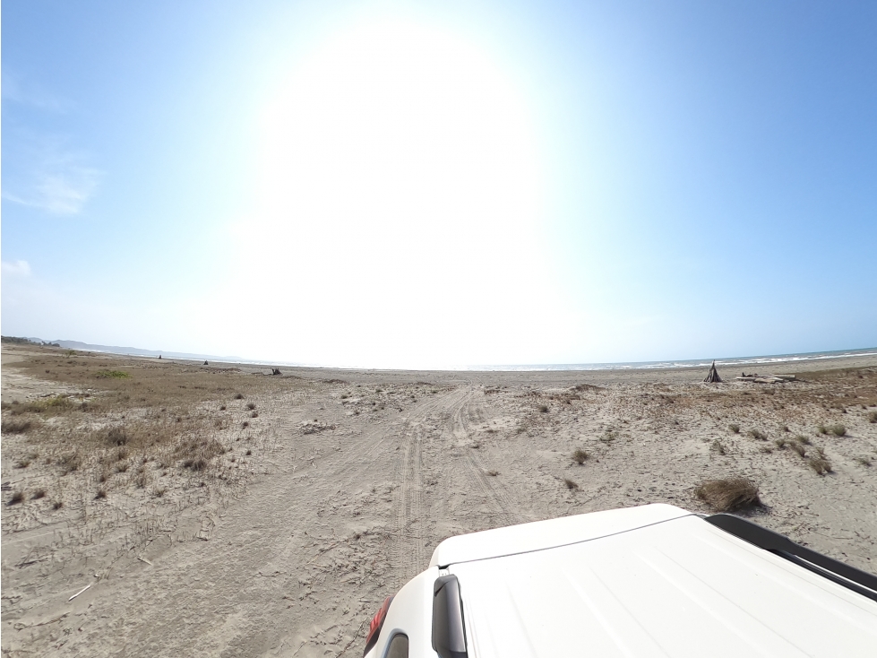 CARTAGENA VENTA LOTES DE 20.000 M2 FRENTE AL MAR EN ZONA NORTE - 6