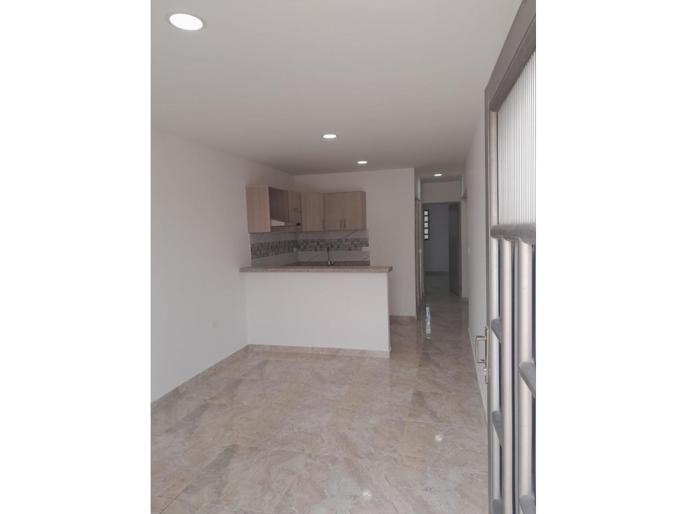 EDIFICIO DE 4 PISOS PARA VENTA EN SAN JOSE - 2