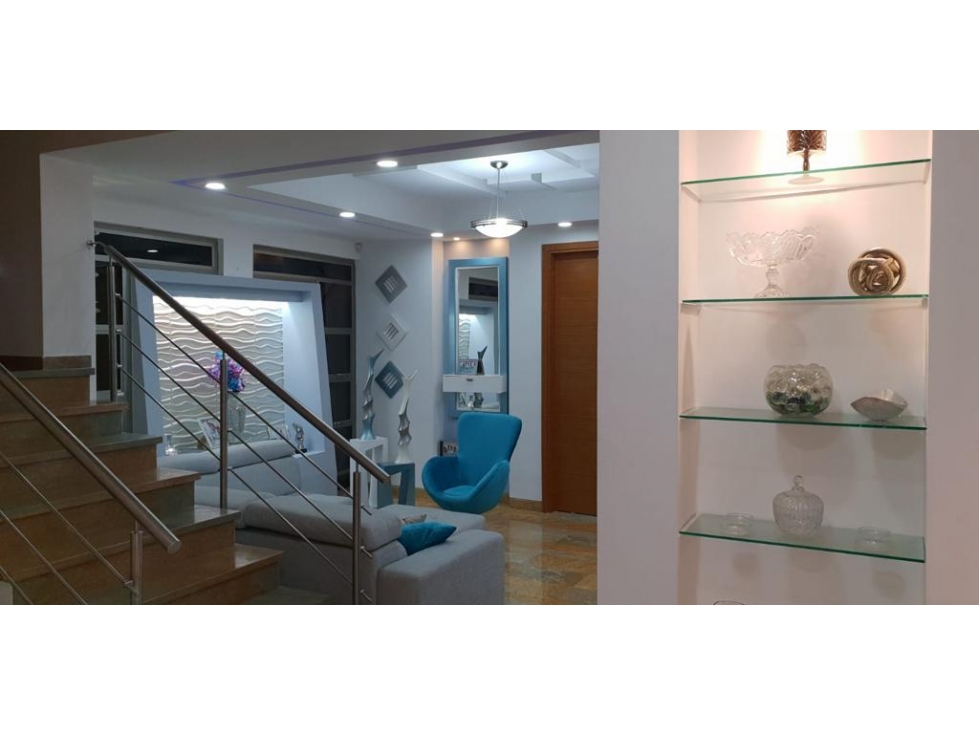 CARTAGENA VENTA CASA DE 4 ALCOBAS EN CRESPO
