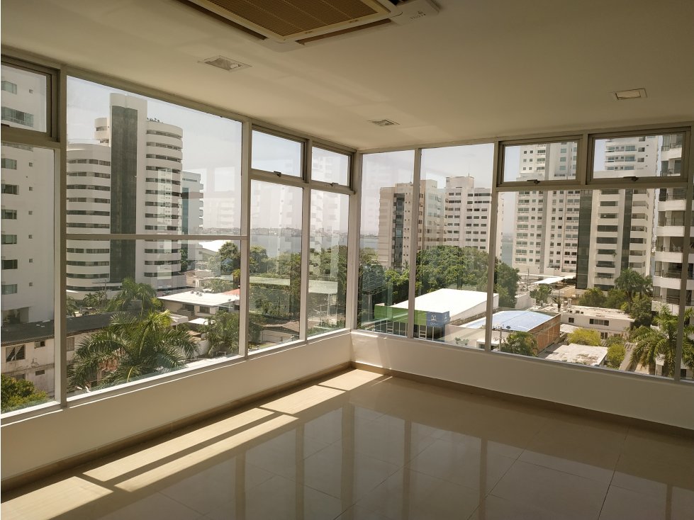 ARRIENDO OFICINAS EN EDIFICIO EMPRESARIAL EN BOCAGRANDE — foto 2