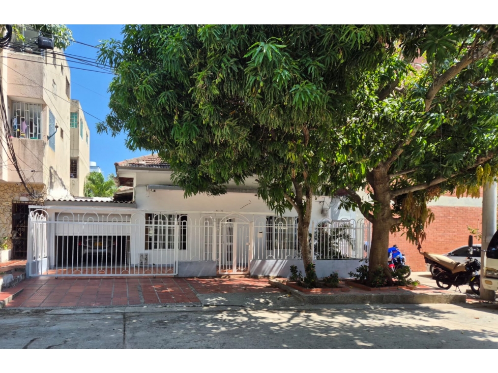 VENTA DE CASA AMPLIA BARRIO COLOMBIA, BARRANQUILLA YQ - 1