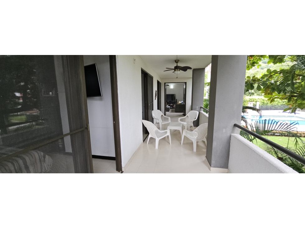 Apartamento amoblado en venta Girardot Conjunto Torre Blanca — foto 6