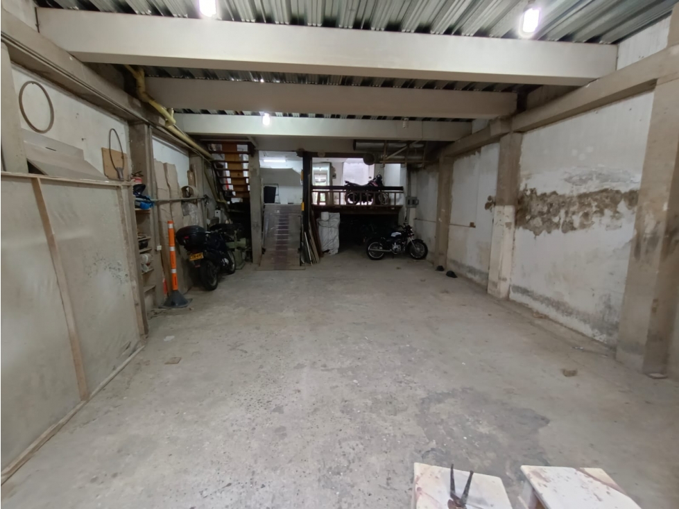 En venta Local - Bodega Sabaneta - cerca al parque — foto 2