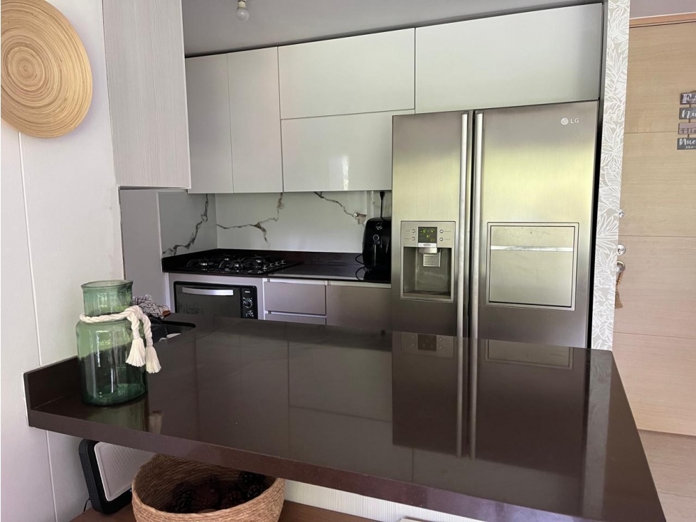 Apartamento en Loma de los Bernal — foto 2