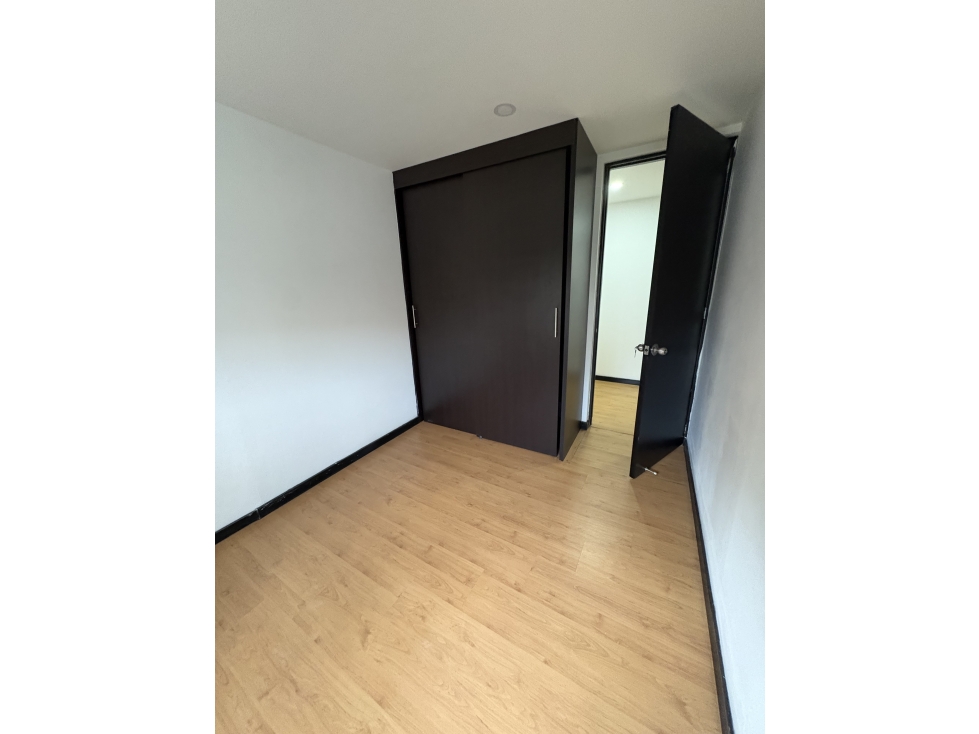 Se vende Apto en la Loma de los Bernal — foto 3