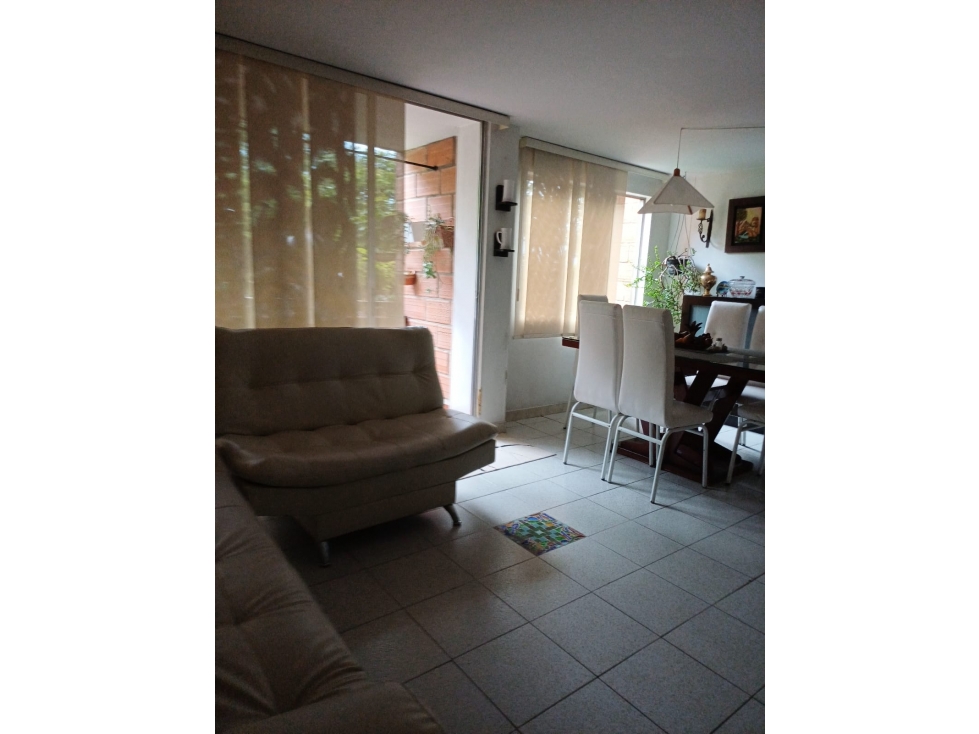Apartamento en Calasanz — foto 2
