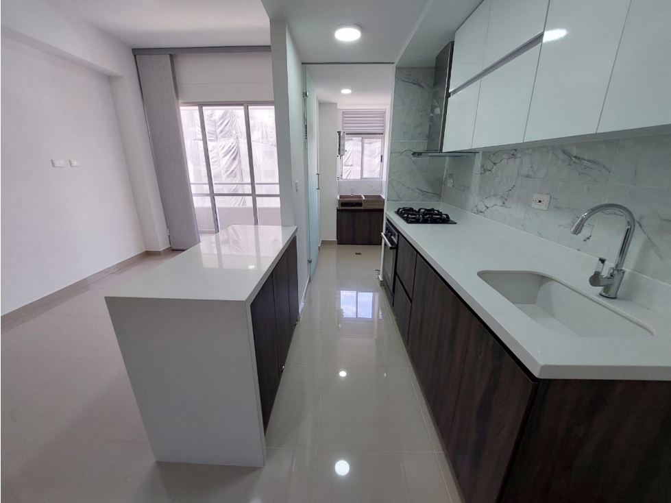 Moderno apartamento en Calasanz — foto 4