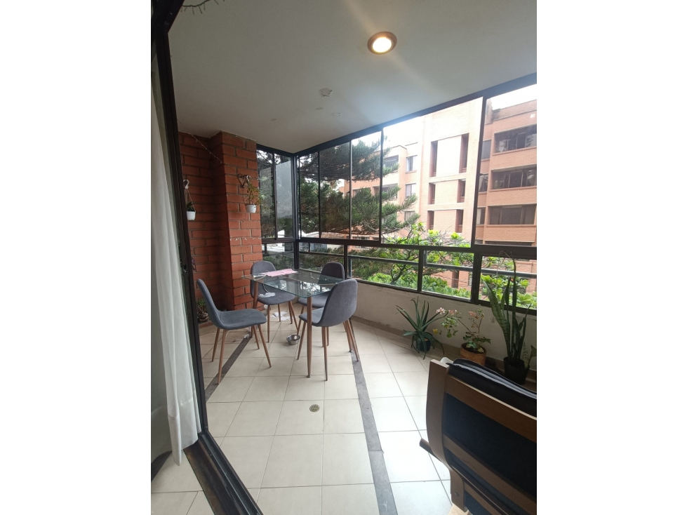 En Venta Apartamento dúplex en Laureles - Ideal para inversión