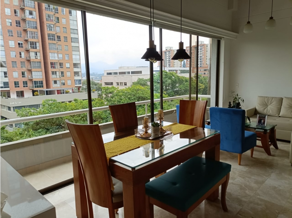 EN VENTA APARTAMENTO EL POBLADO - SANTA MARIA DE LOS ANGELES