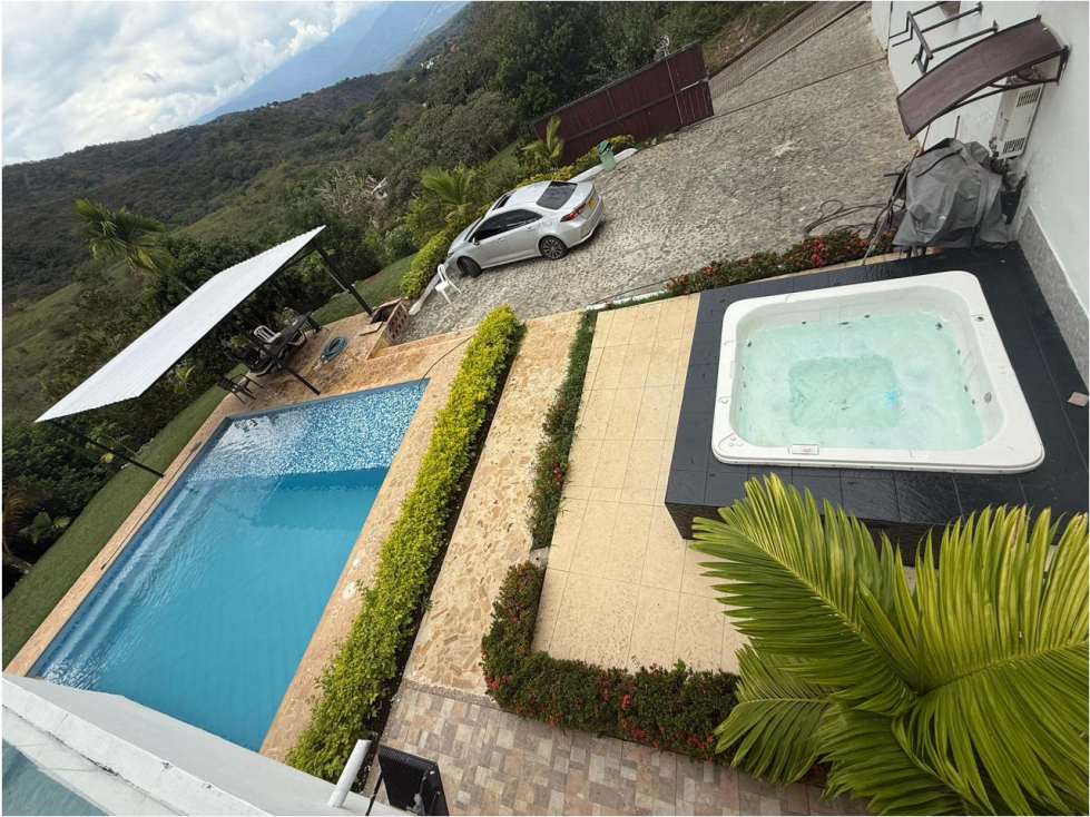 Te ofrezco hermosa y moderna casa de recreo en San Jerónimo — foto 4