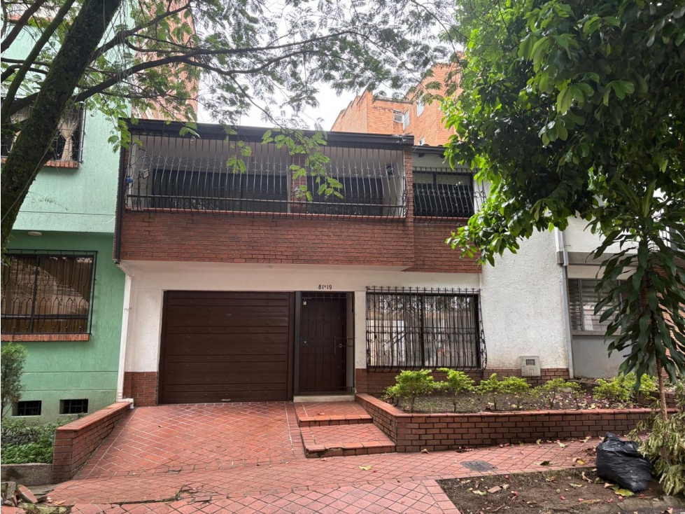 VENTA HERMOSA CASA EN LA CASTELLANA