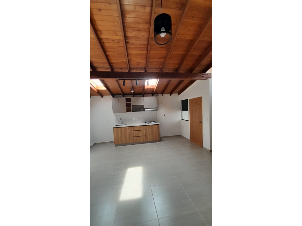 VENTA CASA AVENIDA BOLIVARIANA — foto 5