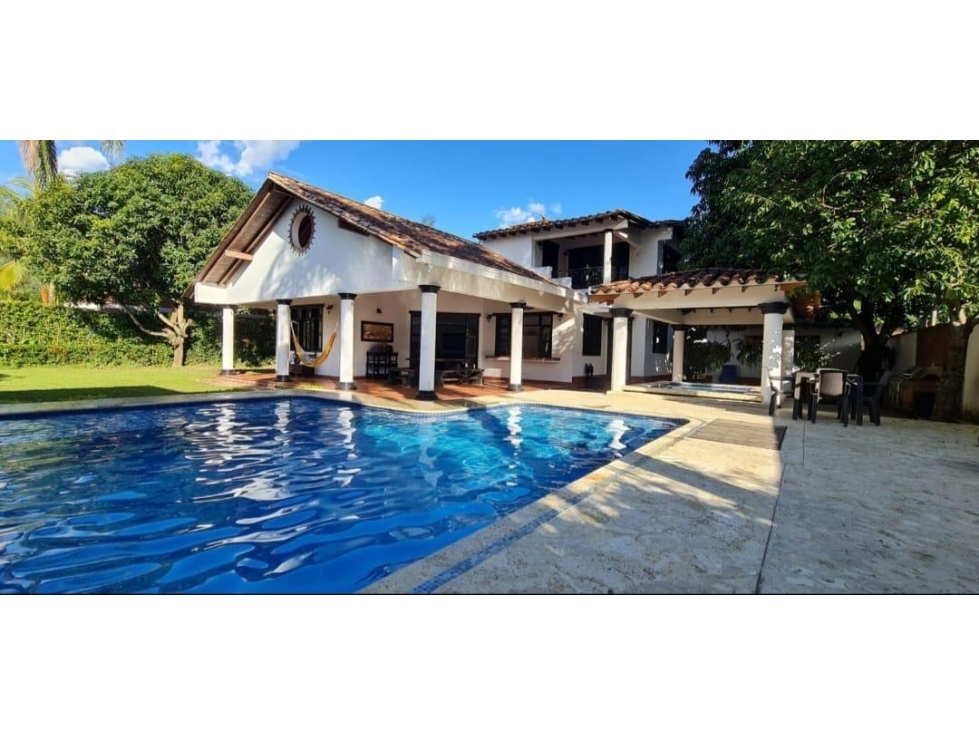 Se vende hermosa finca entre Sopetrán y Santa Fe de Antioquia