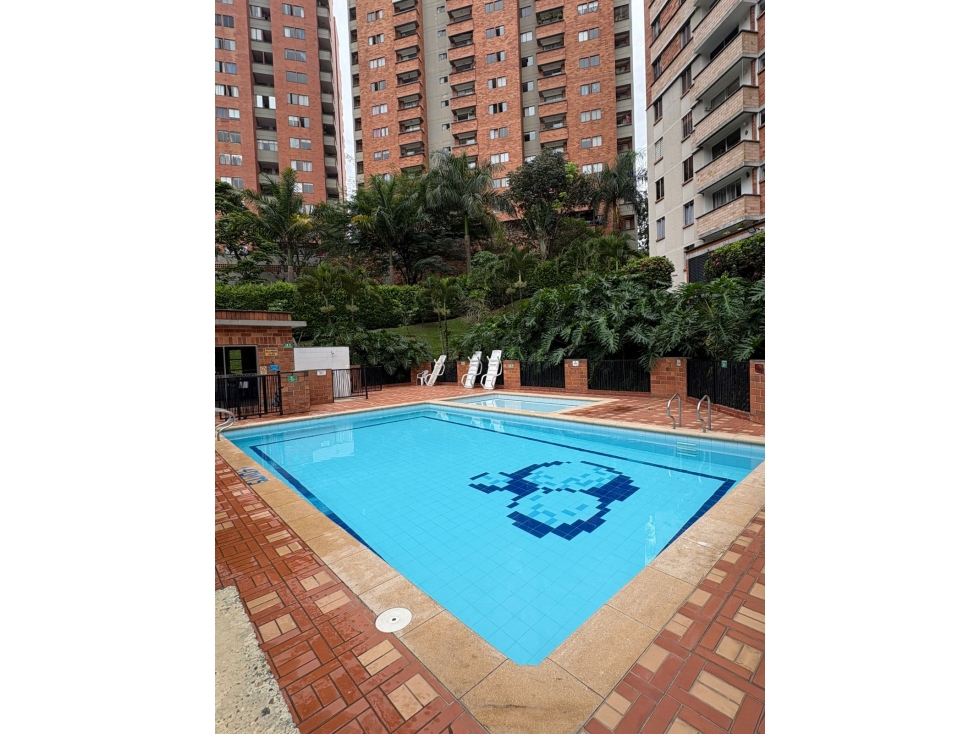 VENTA APARTAMENTO LOMA DE LOS BERNAL