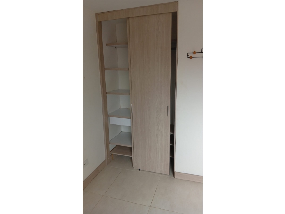 VENTA APARTAESTUDIO EN LA FLORESTA — foto 3