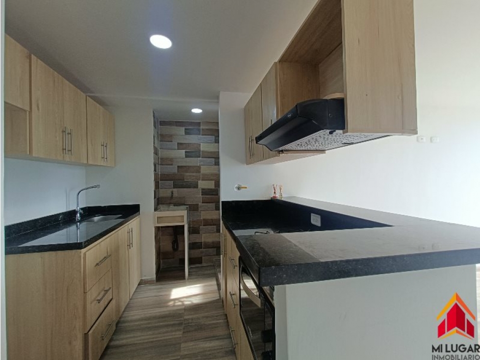 Moderno apartamento en Calasanz con vista a la ciudad — foto 2