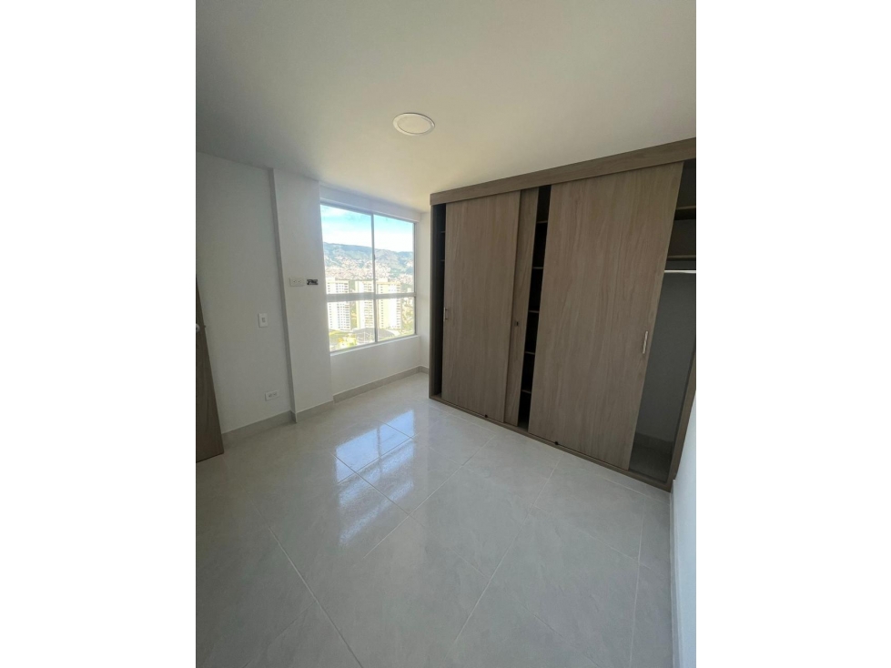 Venta apartamento en el nuevo sector de Calasanz con vista a la ciudad — foto 4
