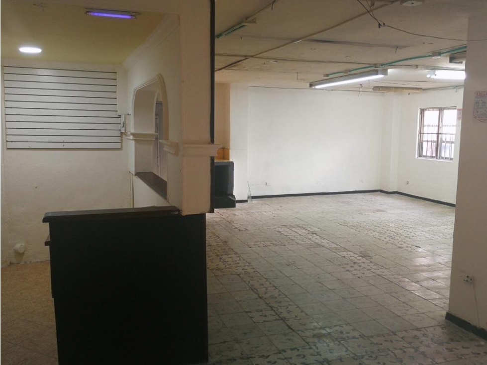 VENTA BODEGA(LOCAL) PARA USO COMERCIAL — foto 2