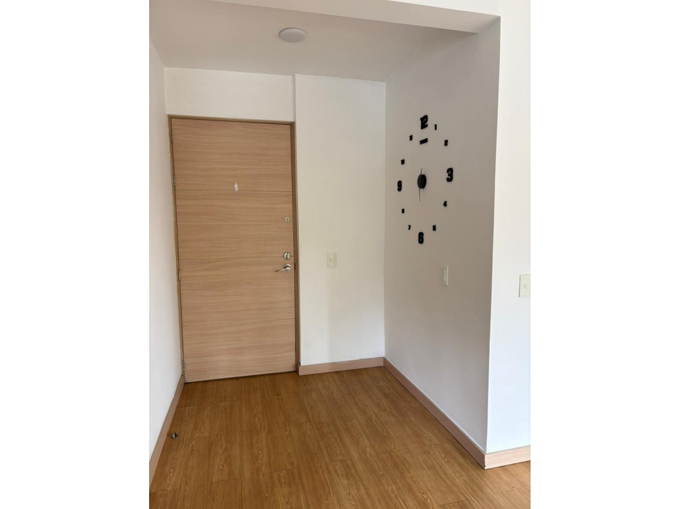 Vendo espectacular apartamento en la loma de los Bernal - 6