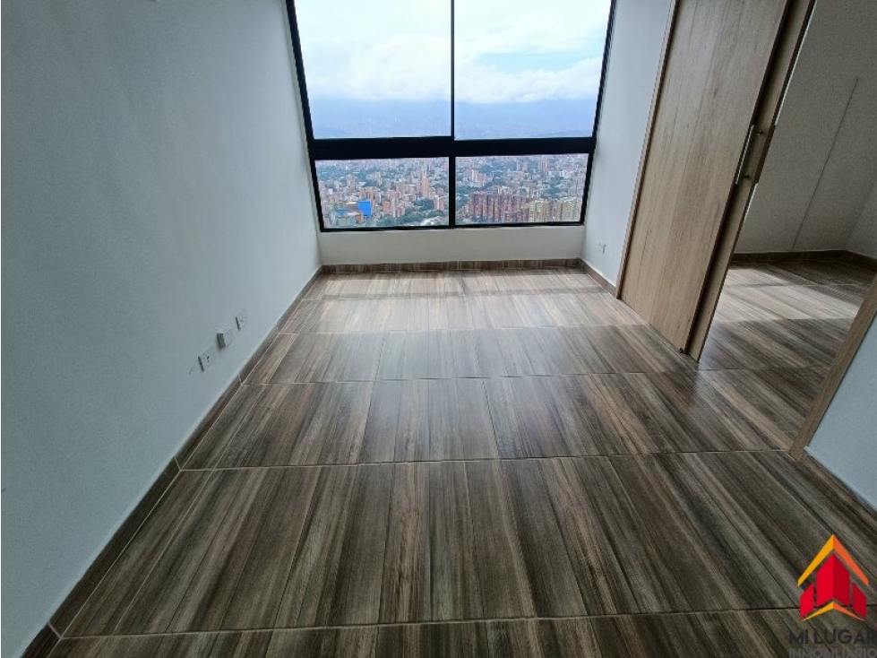 Moderno apartamento en Calasanz con vista a la ciudad — foto 5