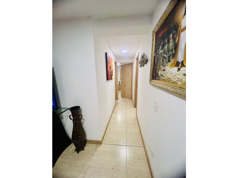 Lujoso Apto en la Loma de los Bernal — foto 5