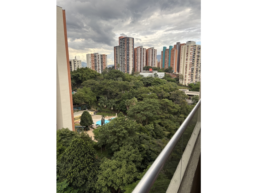 Se vende Apto en la Loma de los Bernal — foto 2