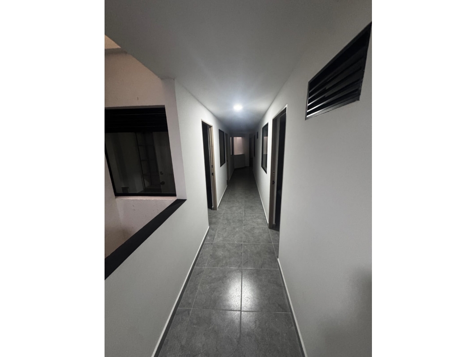 Edificio Nuevo en El Dorado - Envigado - 5
