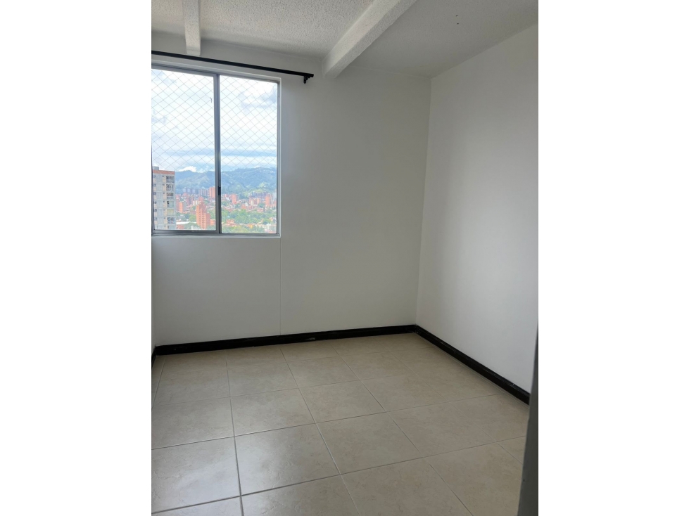 VENTA APARTAMENTO EN CALASANZ PARTE PLANA — foto 3