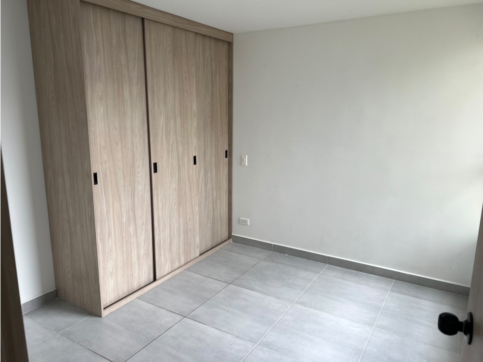 VENTA APARTAMENTO EN CALASANZ — foto 2