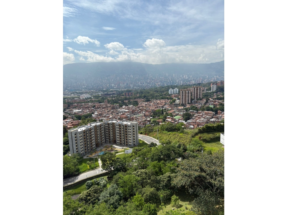 Hermoso Apartamento - Loma de los Bernal — foto 2