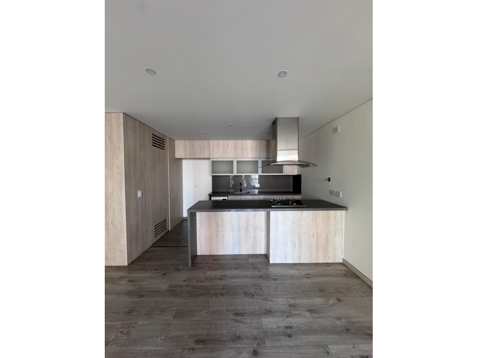 Arriendo apartamento en Altos del Poblado — foto 3