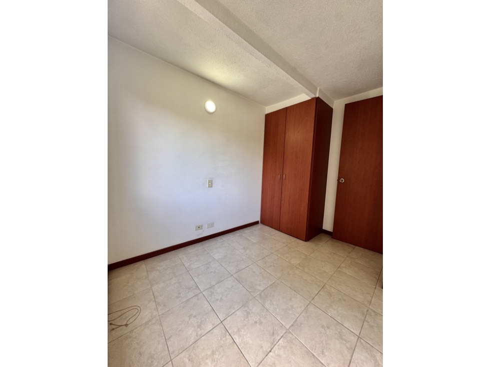 Venta de Apartamento en la Loma de los Bernal - 5