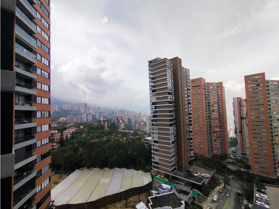 Venta de Apartamento en Altos del Poblado