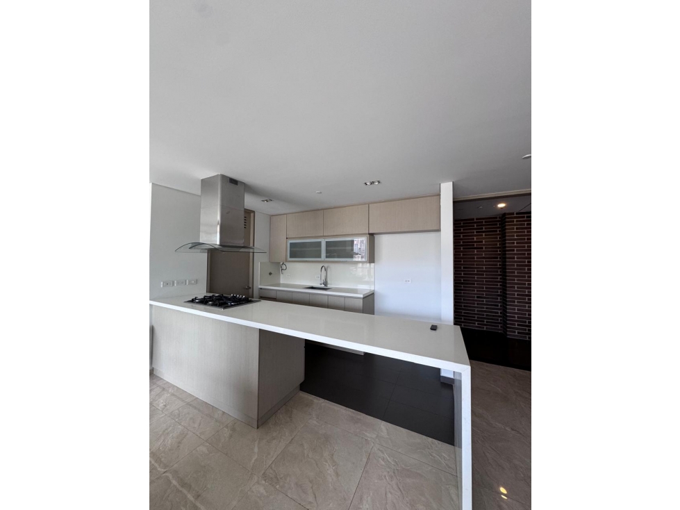 Venta-Arriendo de apartamento en Altos del Poblado — foto 2