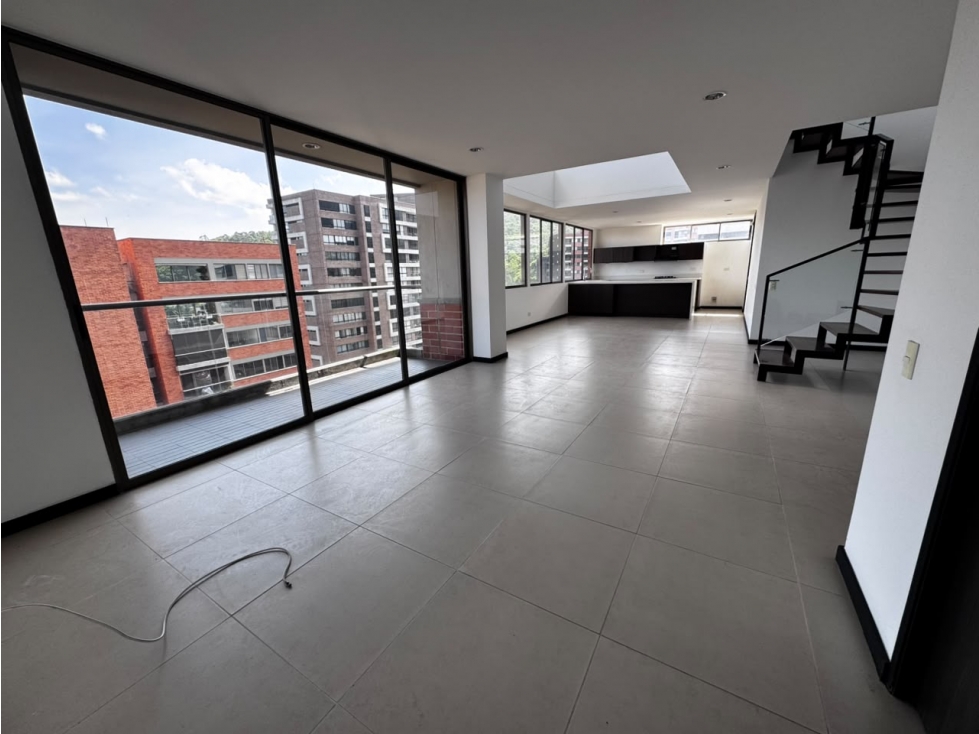 Arriendo de Apartamento en Altos del Poblado — foto 2